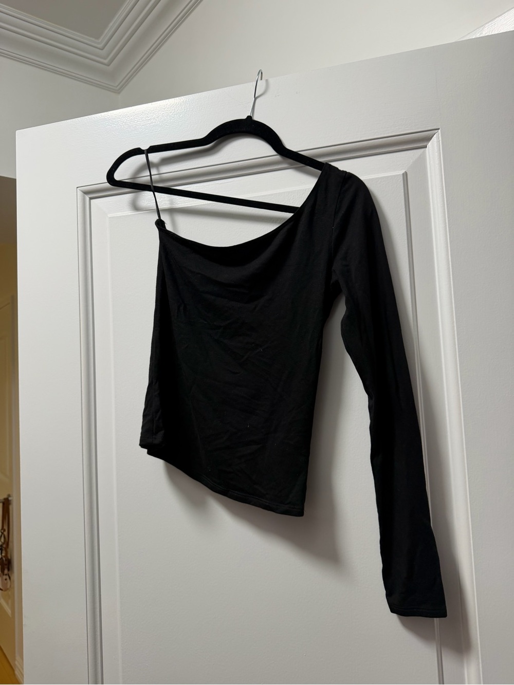 Reformation Black One-Shoulder Long Sleeve Top